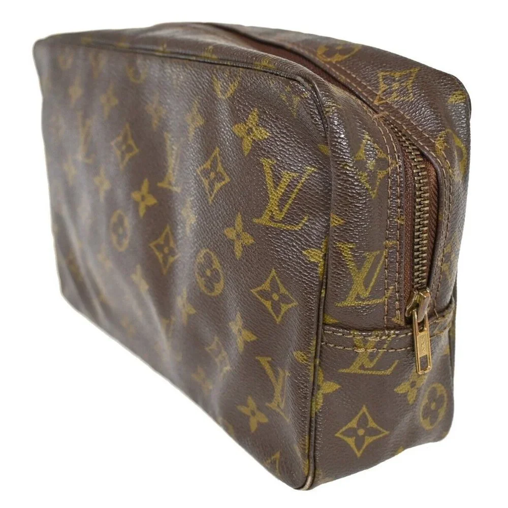 LOUIS VUITTON Trousse Toilette 23 Clutch Hand Bag Monogram Brown M47524 02SH481